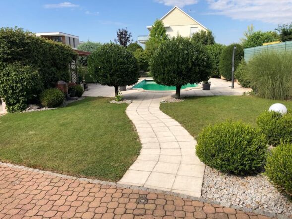 Ancien jardin à Village-Neuf